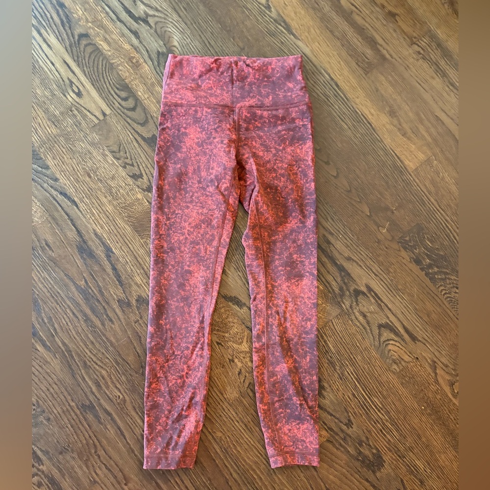 Lululemon size 4 leggings (3/4 length)